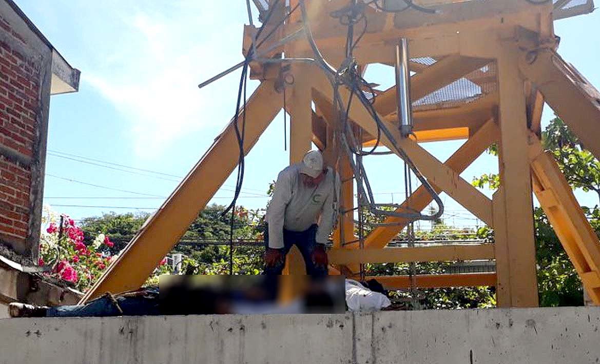 Tres obreros muertos en accidente laboral en zona de la avenida Olímpica 1
