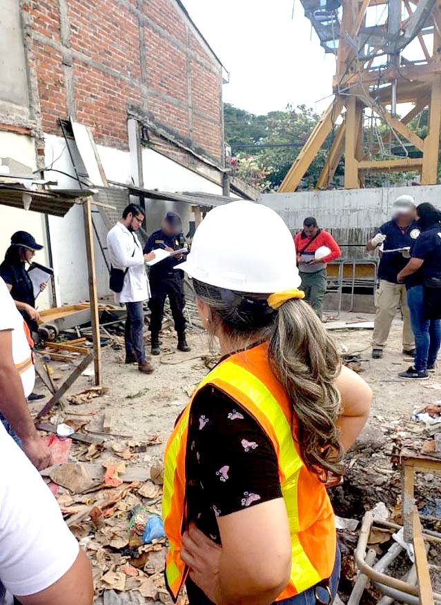 Realizan inspección en construcción donde se accidentaron los obreros 1