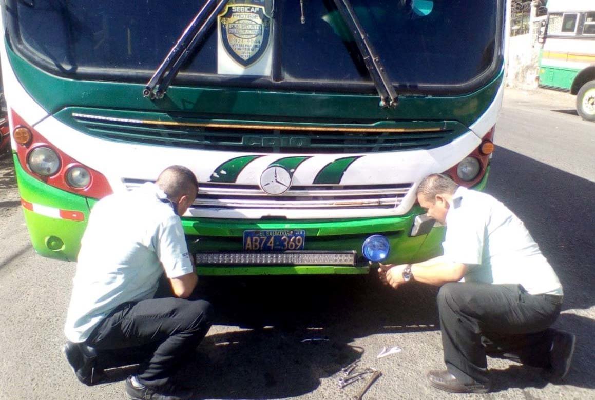 Retiran luces led de unidades del transporte