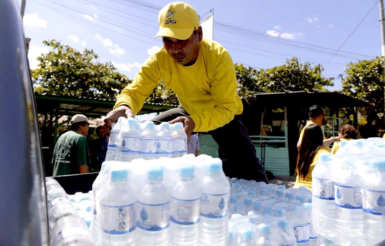 Plan de contigencia de Anda y MOP para abastecer de agua a la población 5