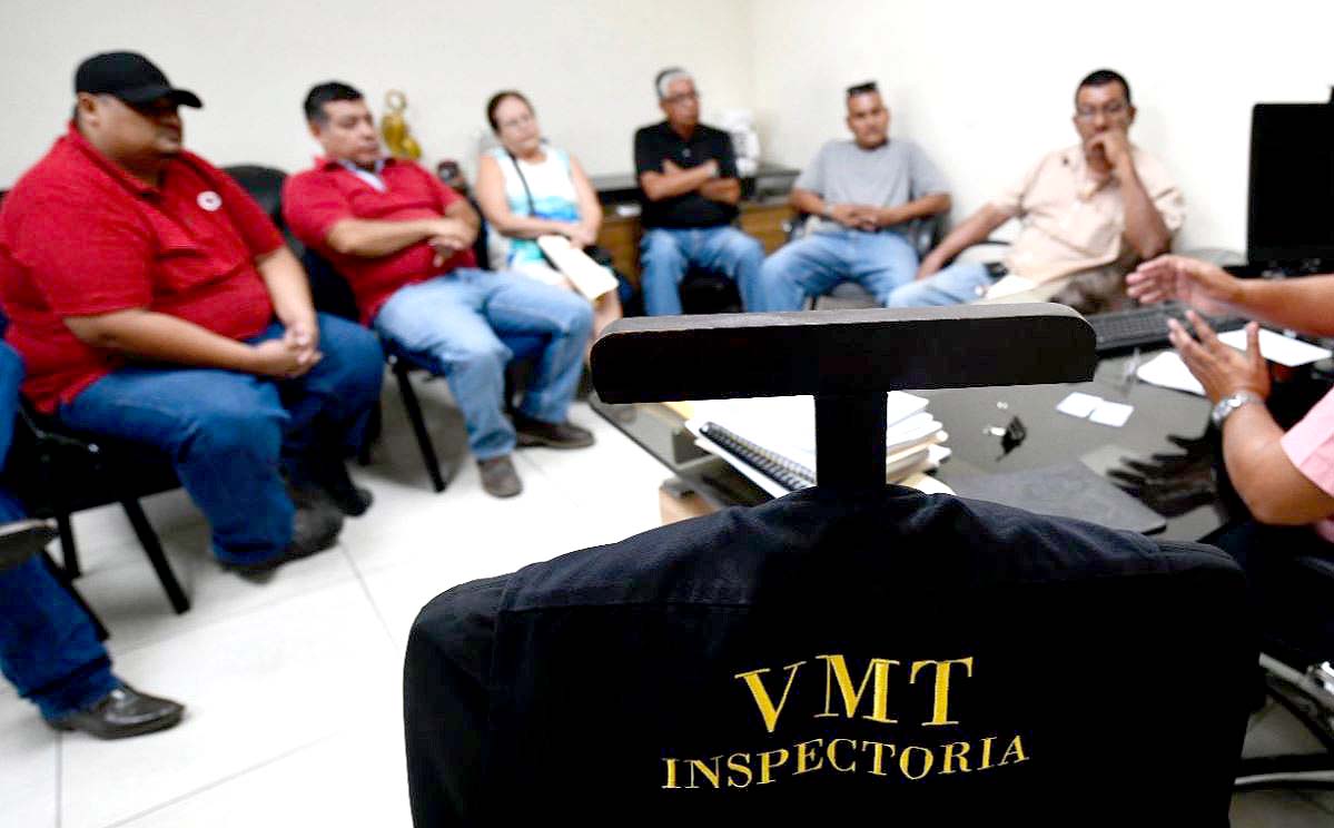 Busero que se dieron de golpes fueron sancionados por VMT 1