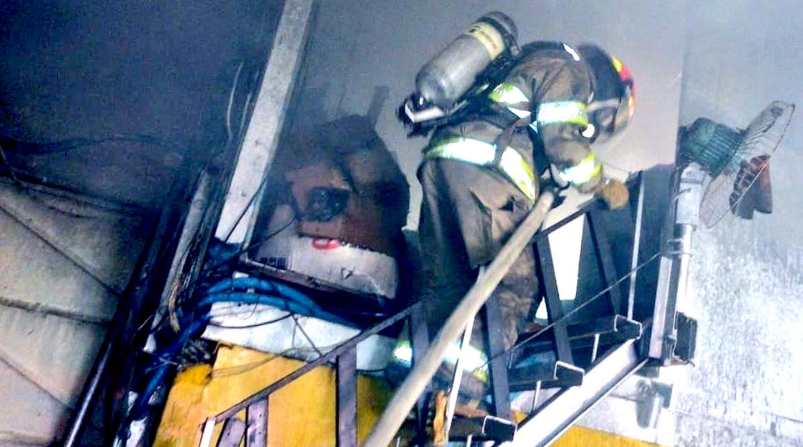 Incendio en taller deja $150 mil en pérdidas