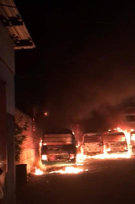 Incendio microbuses