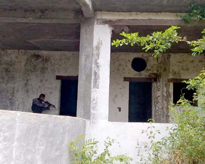PNC busca a pandilleros hasta en cuevas de San Juan Opico 5
