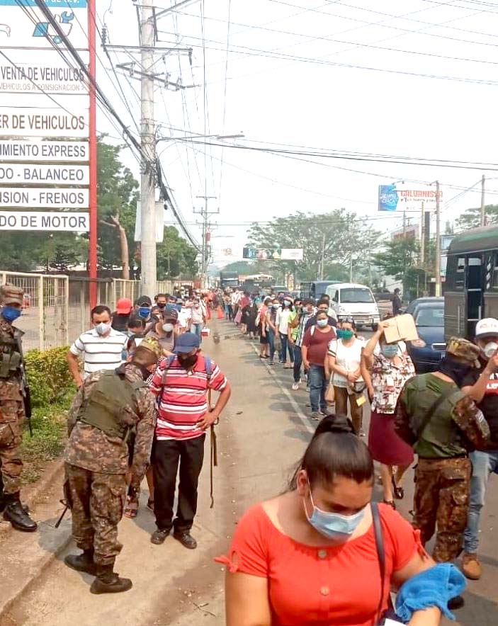 Aglomeaciones en San Miguel 1