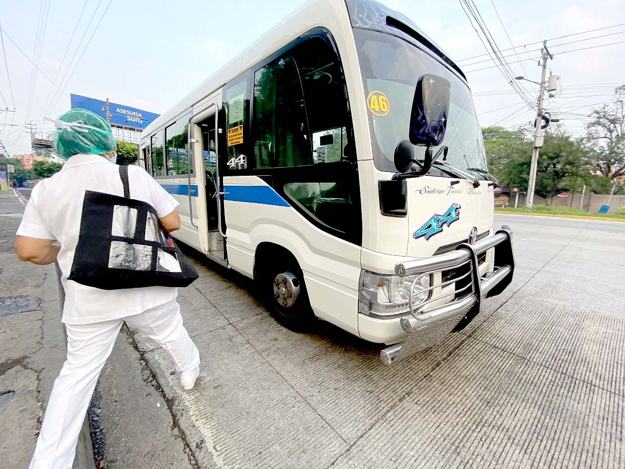 Personal de Salud en unidades del transporte 4