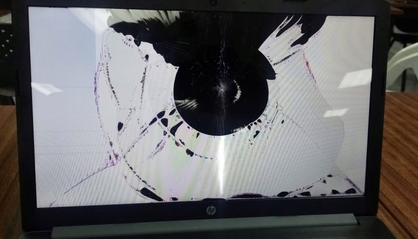 Pantalla j
