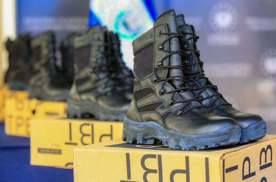 Botas para policías