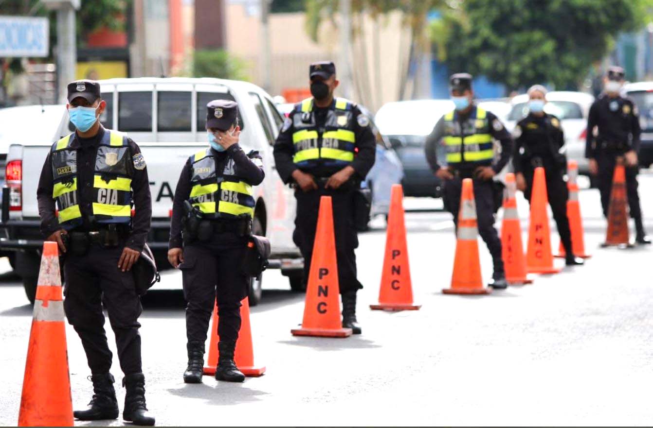Transporte público inicia operaciones Foto tomada de la Secretaría de Comunicaciones de la Presidencia 3