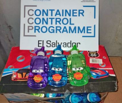 Juguetes en Acajutla2