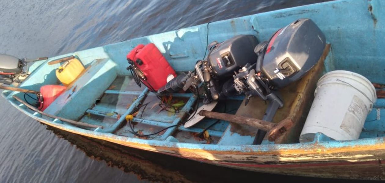 Lancha en Jiquilisco