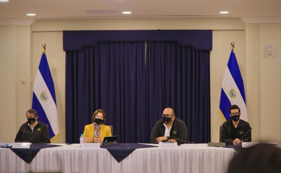 Autoridades de educación