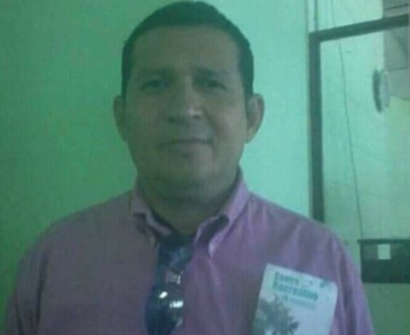 Agente en Santa Ana