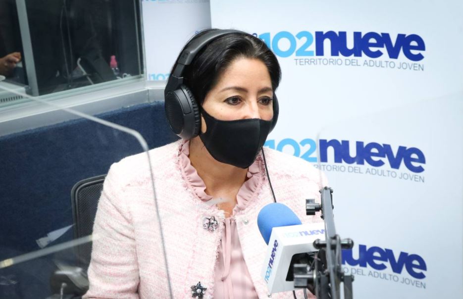 Ministra de Vivienda Michelle Sol