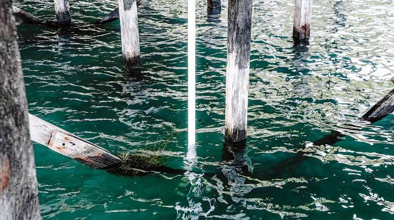Agua del lago de Coatepeque