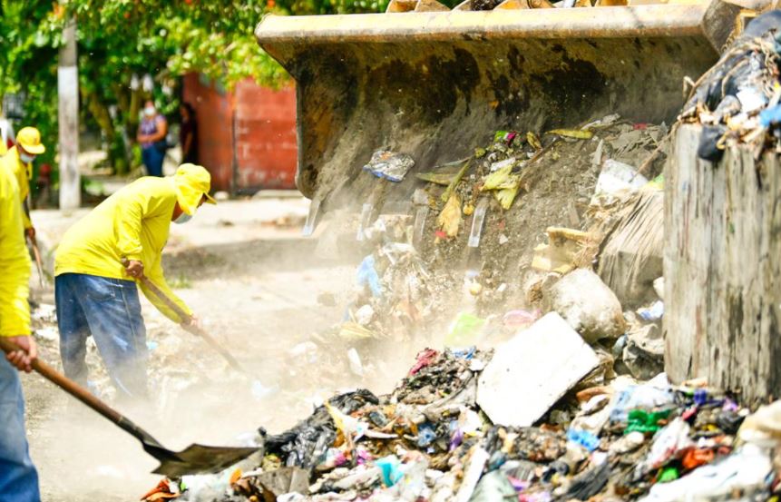 Basura en el bulevar