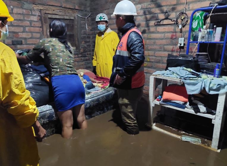Casa inundada en Opico