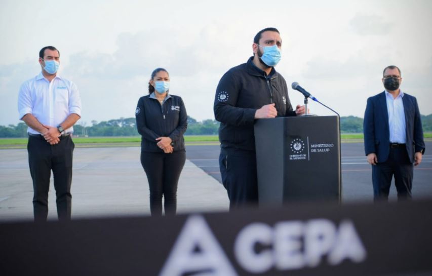 Alabí y otras autoridades