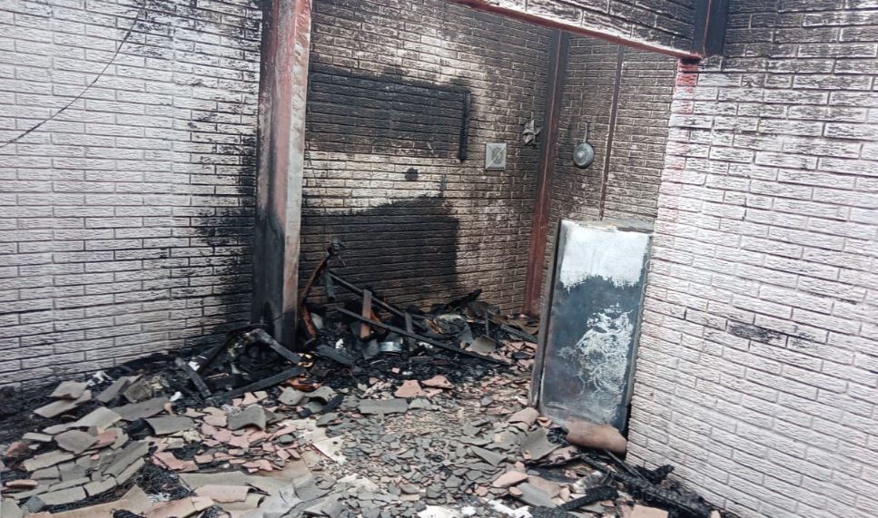 Altavista incendio en Tonaca