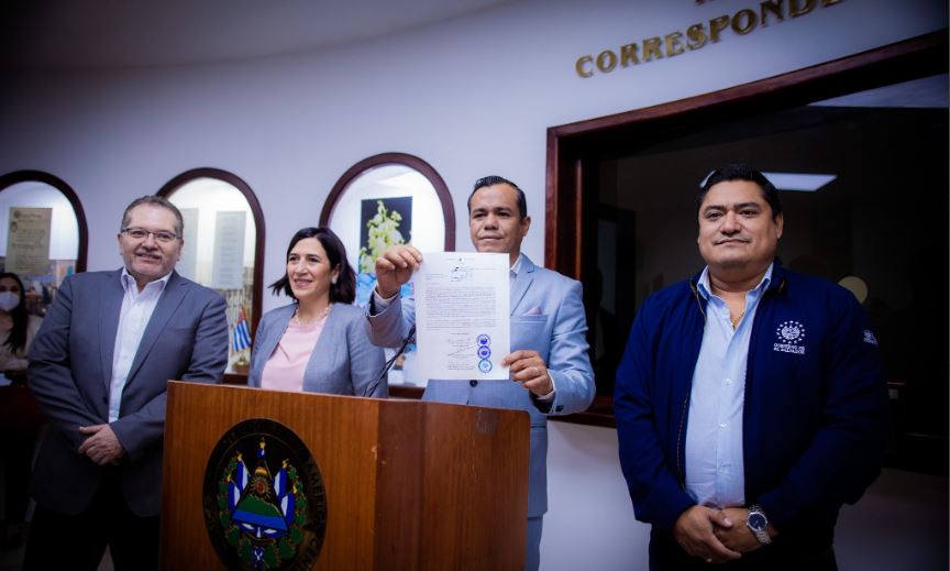 Iniciativa de ministros