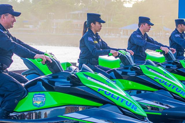 MJSP ENTREGA EQUIPO A POLITUR3