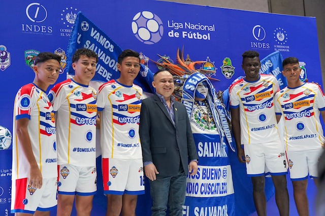 Lanzamiento de la Liga Nacional de Fútbol COPA LOTERÍA 2023-2024_2