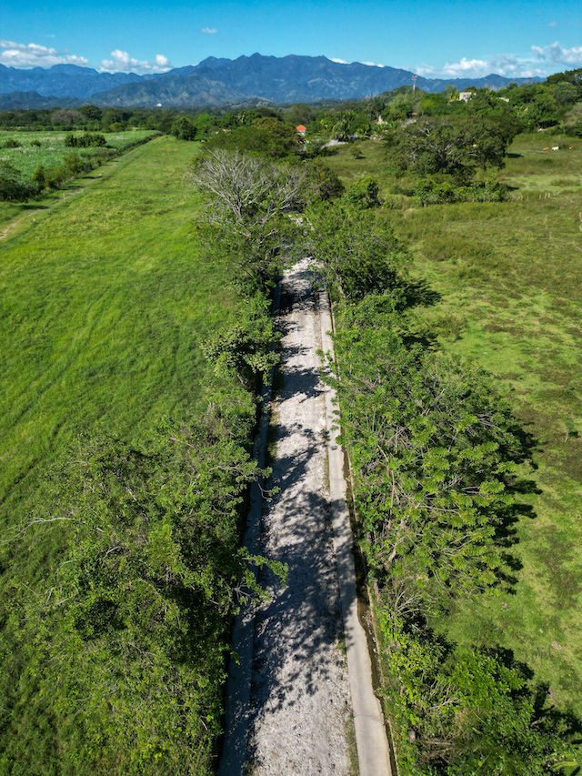 Inicio proyecto mejoramiento vial de más de 1 km en Santa Rita, Chalatenango-1