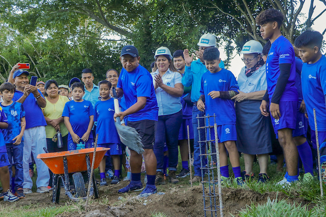 La Oficina de Planificación Urbana ha iniciado la renovación del centro deportivo de Santiago Texacuangos-1