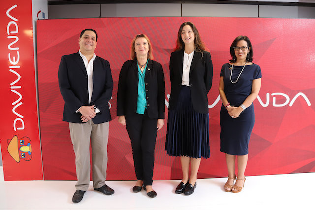 Foto grupal  durante el desayuno informativo Kick-Off del Banco Davivienda y Universidades 2030 en el Centro Financiero en San Salvador, el 13 de febrero de 2023. Al evento fue invitada Birgit Gerstenberg, Coordinadora Residente de las Naciones Unidas en El Salvador y Belice.
Foto Banco Davivienda/ Salvador Melendez