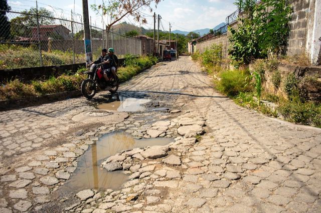 DOM Plan Nacional de Bacheo Concepción de Oriente 2