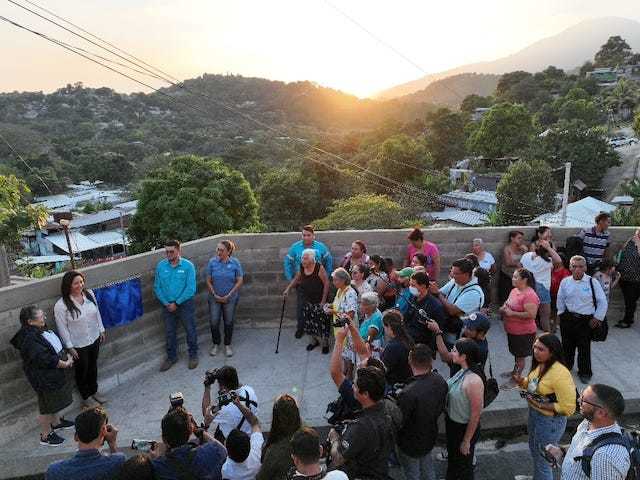 DOM ELIMINA CARCAVA EN MEJICANOS 1