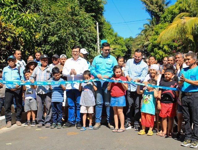 renueva 4 kilómetros de calle rural entre cantones El Sunzal y El Izcanal, de La Libertad 1