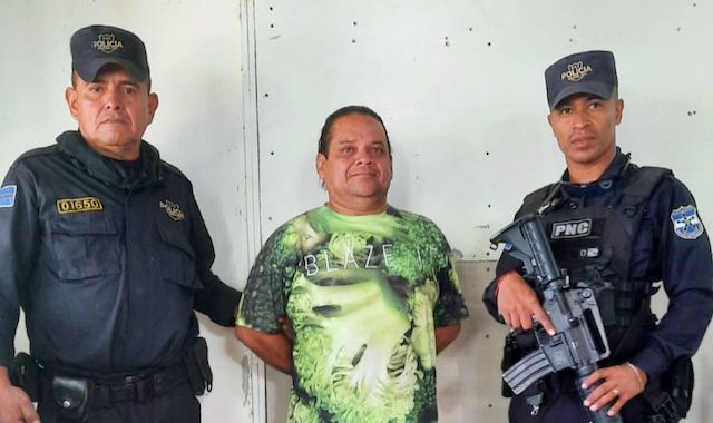 Santos Alfredo Durán Montano, disparos de armas de fuego