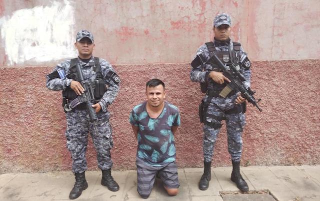 José Samuel Peña Sola, maestro de centro escolar, tráfico ilícito de drogas