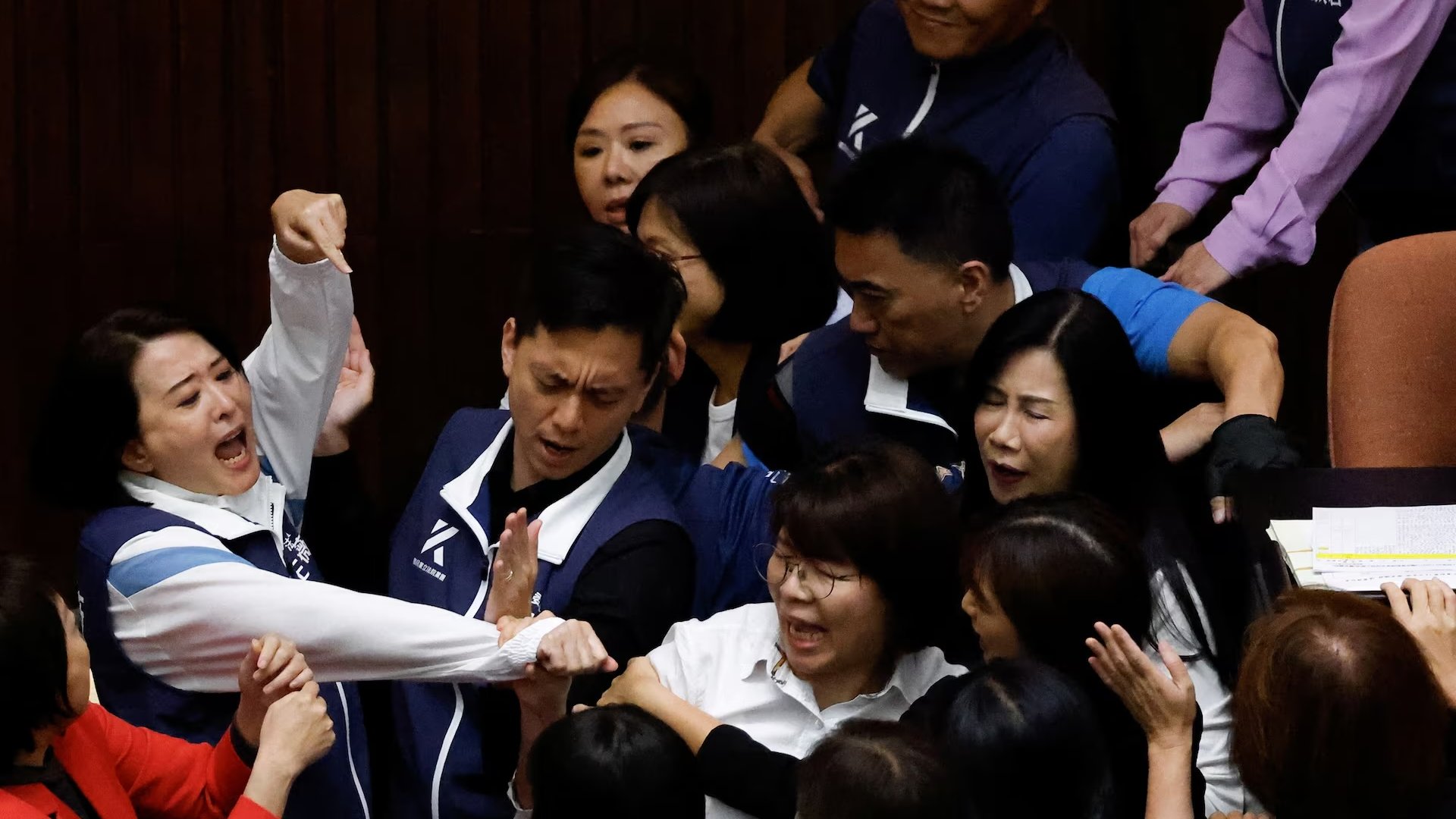 Parlamento Taiwán 4
