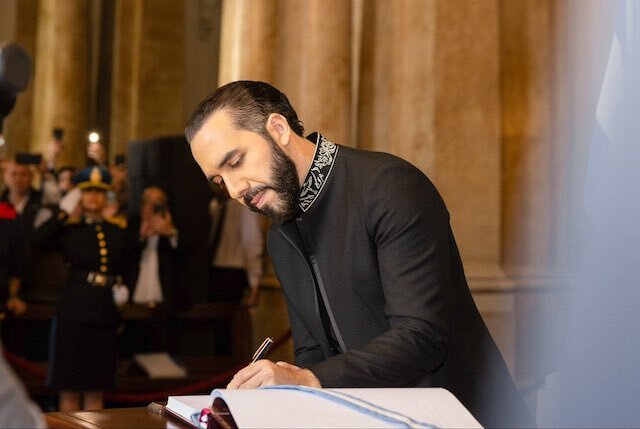 Nayib Bukele Argentina 11
