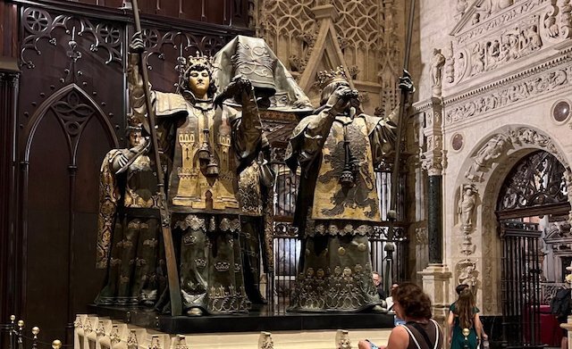 Tumba de Cristóbal Colón en Sevilla