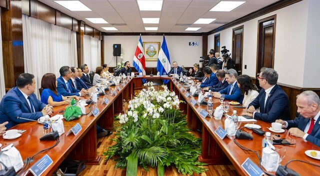 Reunión bilateral Bukele Chaves