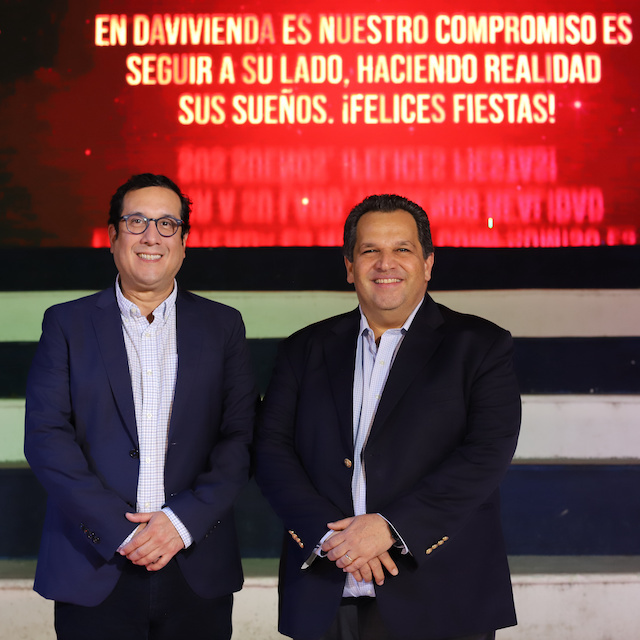 Encendido del Árbol Navideño Davivienda 2024 en los ex Redondeles de las Fuentes de Beethoven, en San Salvador, El Salvador, el 26 de noviembre de 2024
Foto Banco Davivienda/ Salvador Meléndez