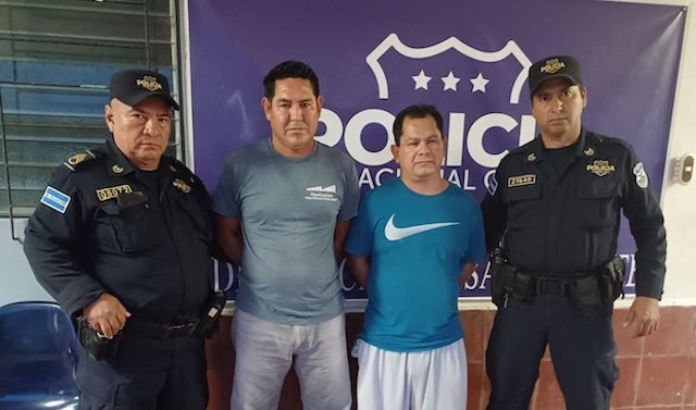 Manuel de Jesús Rodríguez Hernández, 38 años de edad, y Carlos Roberto Quezada, 43 años de edad, desórdenes públicos y expresiones de violencia contra la mujer