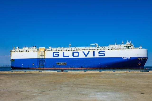 Buque de carga GLOVIS SPIRIT atraca en puerto de La Unión_2