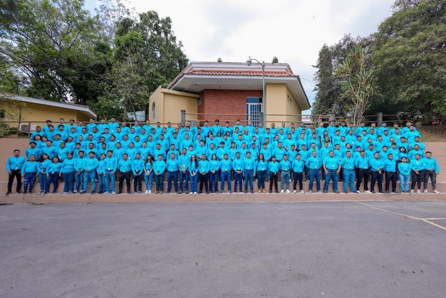 Graduación de la sexta promoción de la Escuela de Especialización para la Construcción DOM
