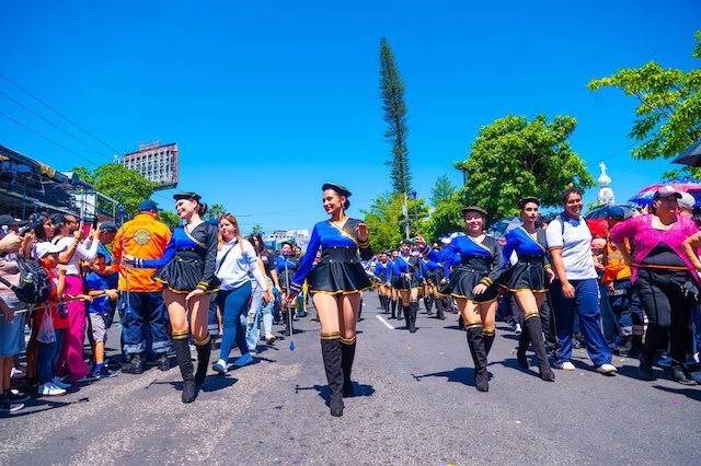 Fiestas Agostinas Desfile del Correo 3