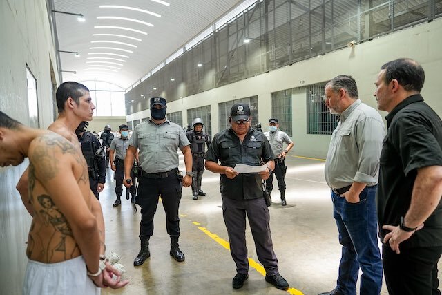 Ted Cruz en el CECOT