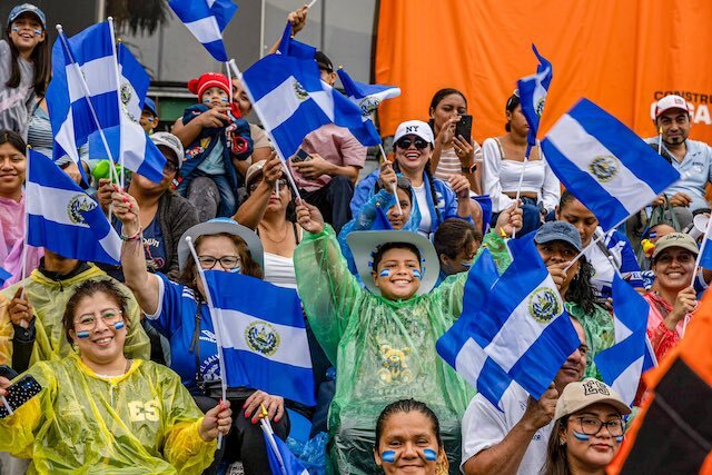 Desfile cívico 204 años de independencia El Salvador 11