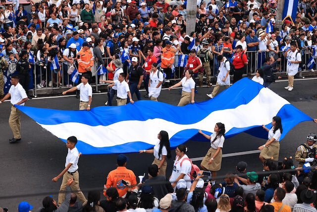 Desfile cívico 204 años de independencia El Salvador 7