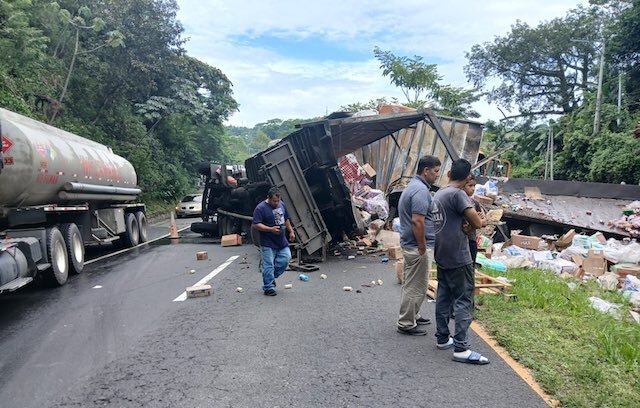 Dos fallecidos accidente San Vicente 14-10-2025 2