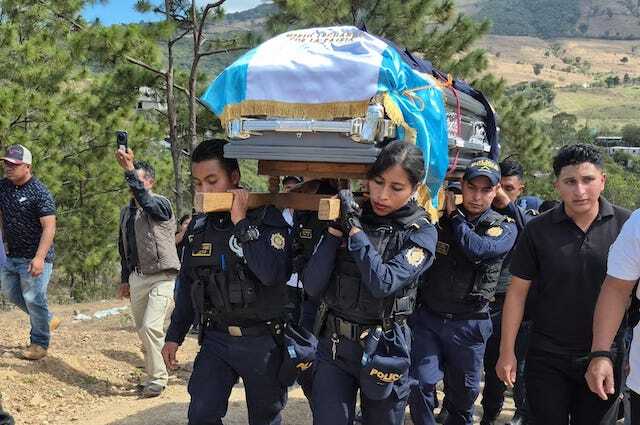 Funeral de agente PNC Guatemala Diana Rosmery Chávez Alarcón