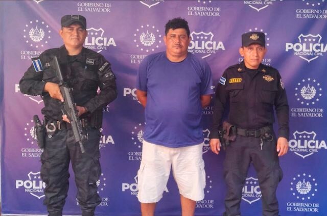 Julio Sergio Roque Beltrán, 43 años de edad, amenazas