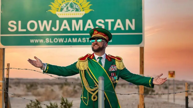 Slowjamastan